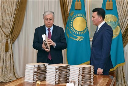 Токаеву представили многотомник материалов Госкомиссии по полной реабилитации жертв политических репрессий