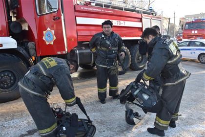 250 человек эвакуировали из горящего супермаркета в Петропавловске