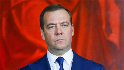 "Проигрыш ядерной державы в обычной войне может спровоцировать начало войны ядерной" - Медведев
