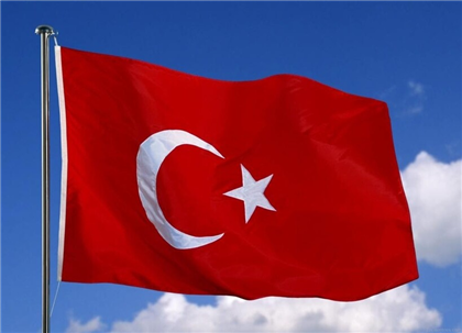 Шар ЭКСПО в Астане окрасился в цвет турецкого флага