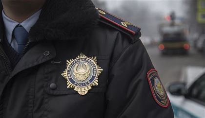Казахстанские полицейские переведены на усиленный вариант несения службы