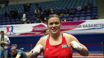 Спортсменка из столичной полиции завоевала серебро на чемпионате мира по боксу в Нью-Дели 