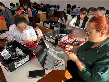 В Семее обучат спортивной робототехнике 40 учителей из области Абай