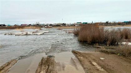 На казахстанско-российской границе из-за паводка закрыли автомобильный пункт пропуска «Желкуар»
