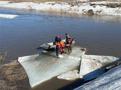 В Акмолинской области на реках продолжают взрывать лед
