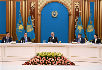 "Казахстан остался в парадигме «мобилизационной модели»" - Токаев высказался о проблемах в науке