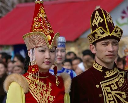 "Казахи говорят на русском без акцента: к чему это привело" - казпресса