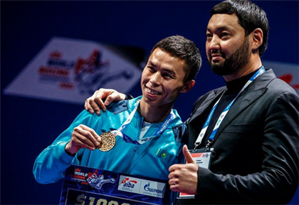 Кенес Ракишев пообещал казахстанским боксерам по 100 тысяч долларов от себя за "золото" чемпионата мира