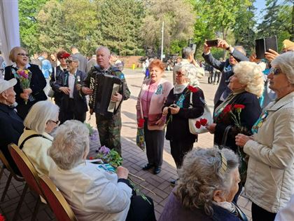 В Алматы отпраздновали 78-ю годовщину Победы в Великой Отечественной войне