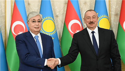 Президент Азербайджана поздравил Касым-Жомарта Токаева