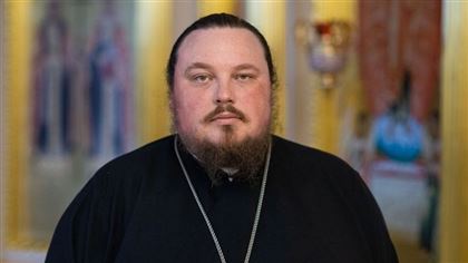 "Меня считают и русофобом, и агентом США, и агентом РФ": казахскоязычный священник