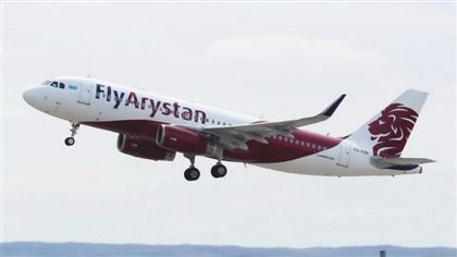 Пассажир самолета FlyArystan потерял сознание во время полета