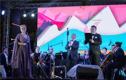 Возле Алматы прошел фестиваль творческой молодежи «ЖасSTAR»