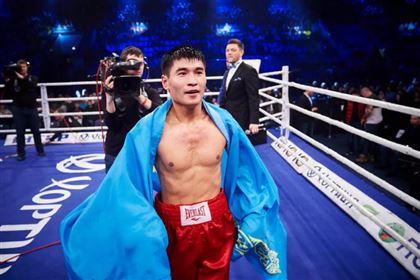 Казахстанский боксер сделал вес перед поединком в Узбекистане