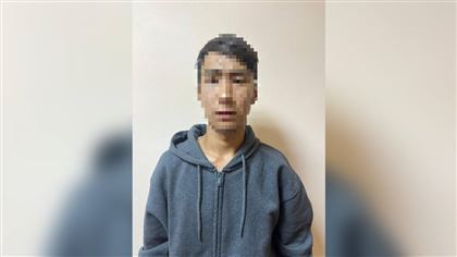 20-летний юноша с перцовым баллончиком грабил прохожих в Алматы