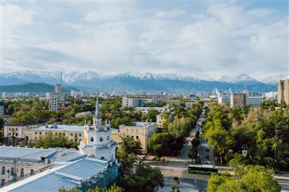 Меньше гулять в субботу порекомендовали жителям Алматы 