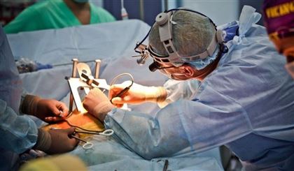 Огромного червя удалили из печени 14-летней девочки шымкентские врачи 