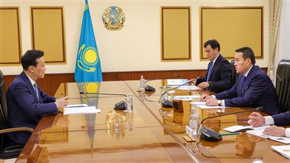 Алихан Смаилов провел встречу с Послом Китая в Казахстане