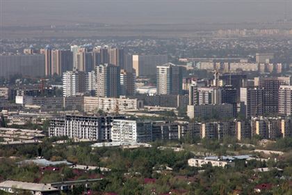 Жителям Алматы и Атырау синоптики рекомендуют сократить время пребывания на открытом воздухе