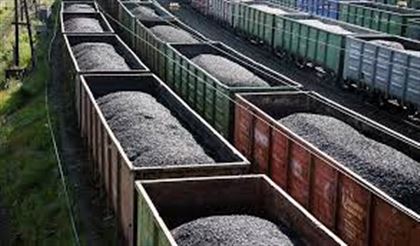 Казахстанец-рецидивист пытался незаконно попасть в Россию на поезде с углем