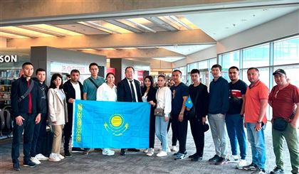Самолет с казахстанцами вылетел из Тель-Авива в Алматы