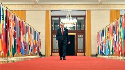 Президент Токаев прибыл на официальный прием Председателя КНР 