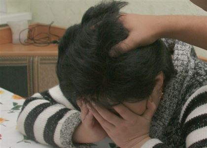 Жительницу Павлодара жестоко избил и изнасиловал сожитель 