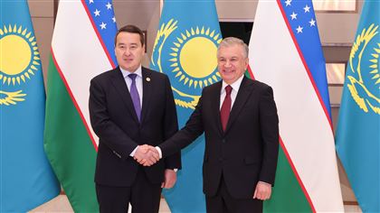 Алихан Смаилов провел встречу с Президентом Узбекистана Шавкатом Мирзиёевым