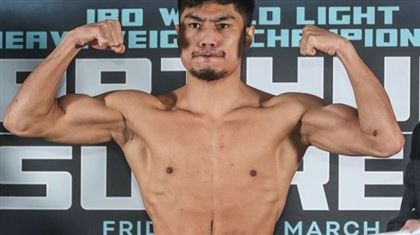 Непобежденный казахстанский боксер завоевал титул WBO