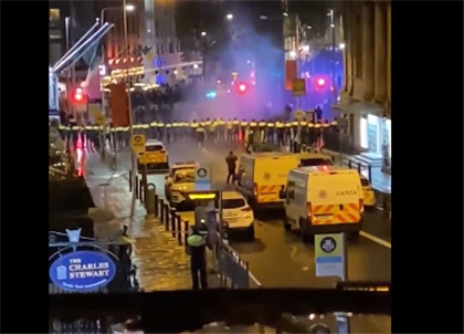 В Дублине вспыхнули массовые беспорядки