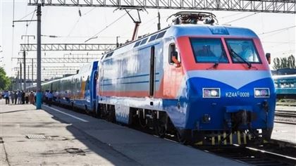 В Казахстане в праздничные дни запустят дополнительные поезда