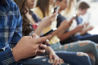 Использование смартфонов запретят на законодательном уровне в школах Казахстана