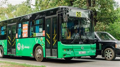 В Павлодаре с 1 января подорожает проезд в автобусах 