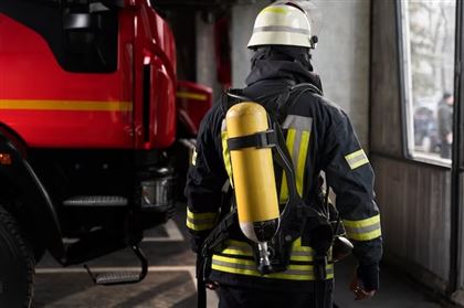 В столице пожарные спасли семь человек