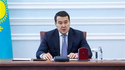 Премьер-министр РК Алихан Смаилов прибыл с рабочей поездкой в Алматы