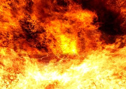 Едва не погиб в пожаре житель Павлодара 
