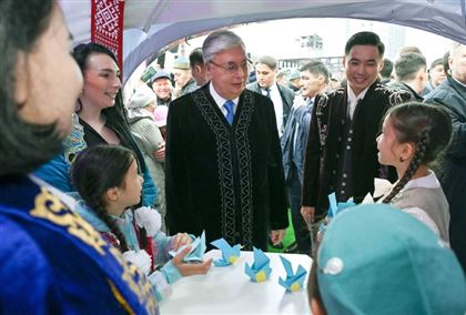 Глава государства посетил фестиваль «Наурыз Фест»