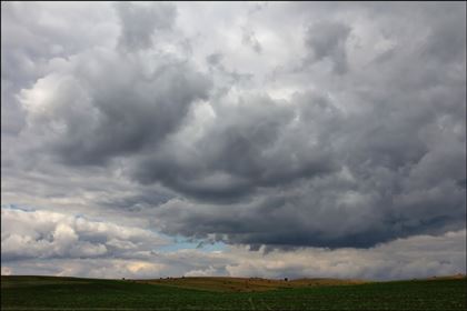 Неблагоприятные погодные условия ожидаются в Астане, Алматы и еще трех городов