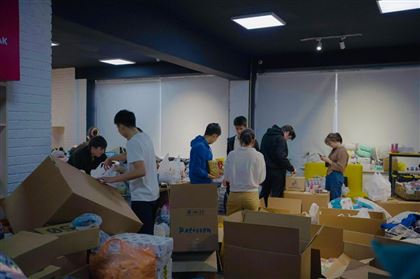 В Алматы более одной тонны собрали гуманитарной помощи для пострадавших от паводков
