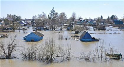 Президент заслушал отчет о ликвидации последствий паводков и ходе восстановительных работ