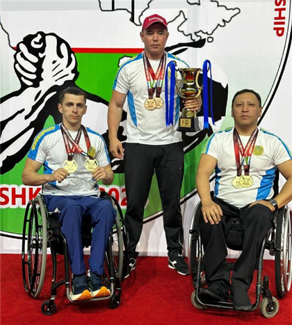 Казахстанские спортсмены завоевали медали на чемпионате Азии по армрестлингу