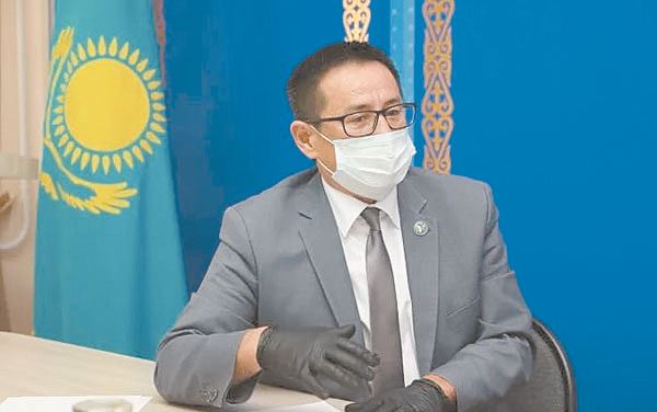 Врач-инфекционист Мирамбек Курмангазин. Фото предоставлено управлением здравоохранения Актюбинской области