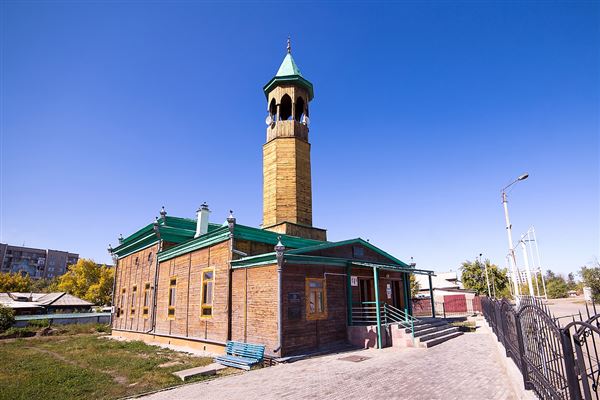 180-летняя деревянная мечеть хранит не только тайны молитвы, но и секреты истории