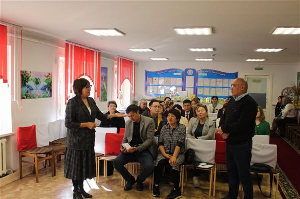 50 педагогов проходят обучение в области Абай