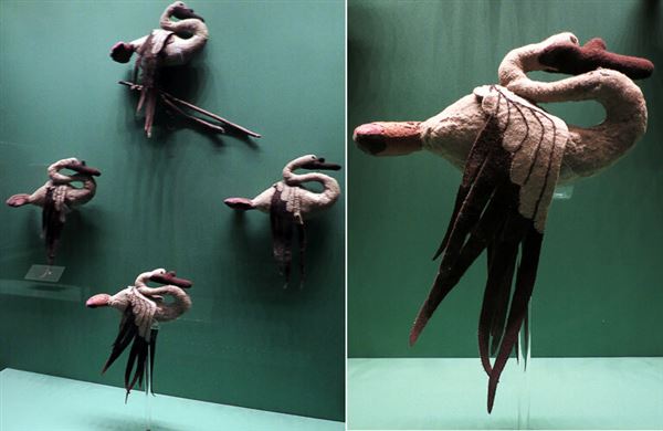 Фигурки птиц использовали как марионеток в кукольном театре