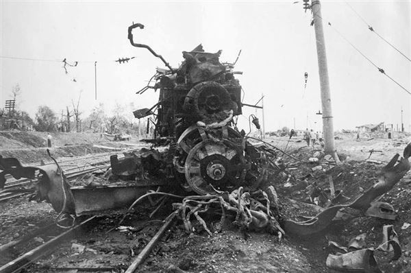 Причиной жуткой катастрофы в Арзамасе стала и роковая ошибка диспетчера, пустишвего поезд со взрывчаткой по неисправной ветке